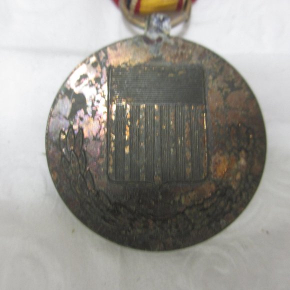 MEDAL AND RIBBON UNITED STATES NATIONAL DEFENSE  VINTAGE - Picture 4 of 6